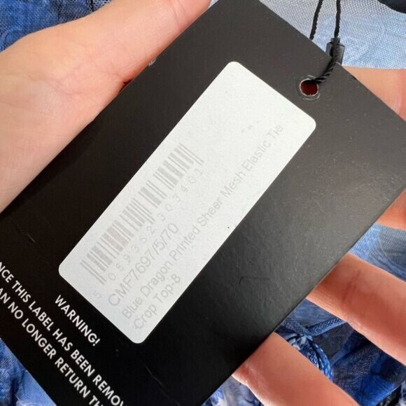 Brand New Pretty Little Thing Women’s 4 Blue Dragon Print Long Sleeve Crop Top - Picture 10 of 13